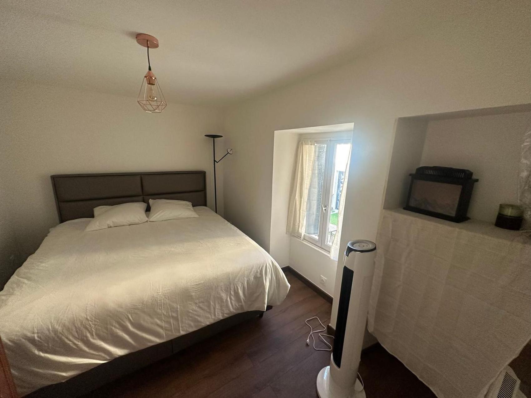 Appartement Calme Moderne Proche De Disneyland Wifi & Cafe Gratuit & Arrivee Autonome ブシー・サン ・ジョルジュ エクステリア 写真