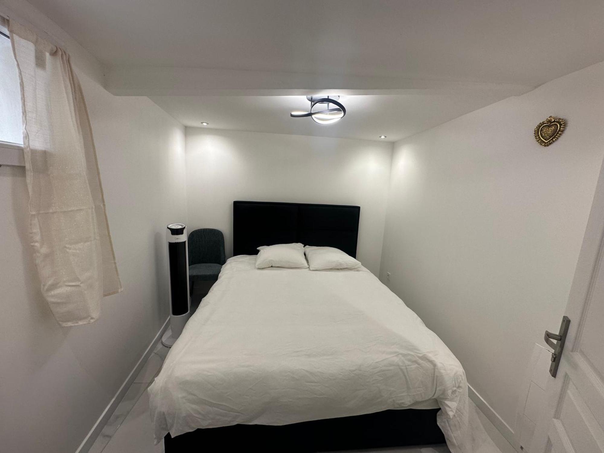 Appartement Calme Moderne Proche De Disneyland Wifi & Cafe Gratuit & Arrivee Autonome ブシー・サン ・ジョルジュ エクステリア 写真