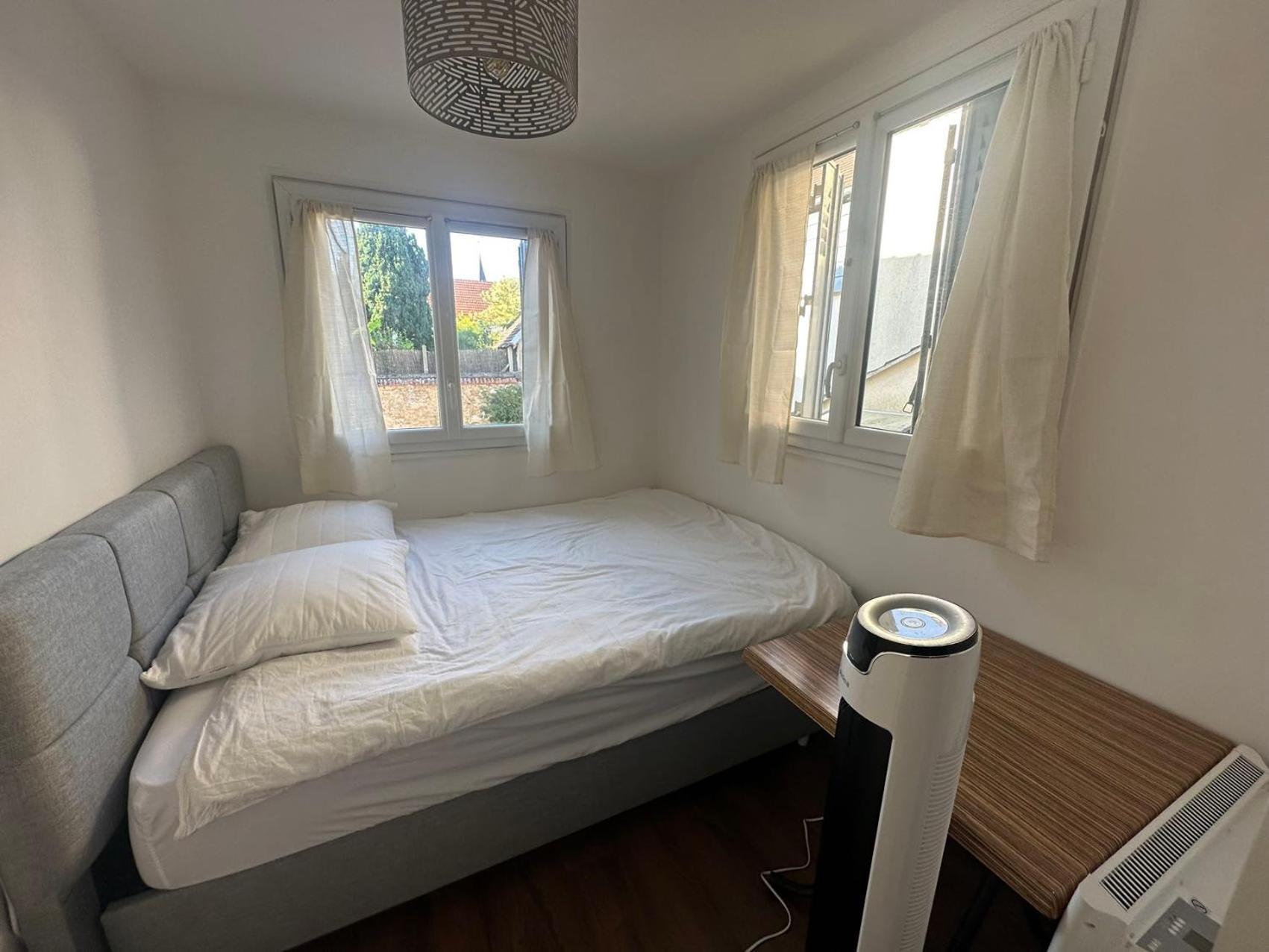 Appartement Calme Moderne Proche De Disneyland Wifi & Cafe Gratuit & Arrivee Autonome ブシー・サン ・ジョルジュ エクステリア 写真
