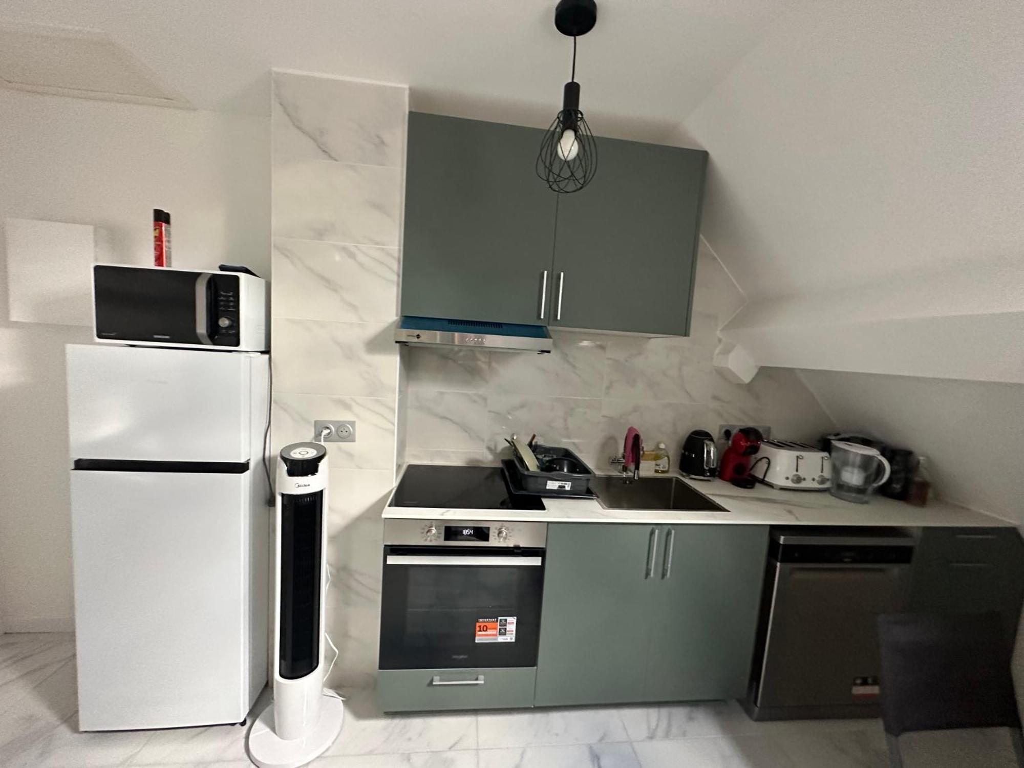 Appartement Calme Moderne Proche De Disneyland Wifi & Cafe Gratuit & Arrivee Autonome ブシー・サン ・ジョルジュ エクステリア 写真