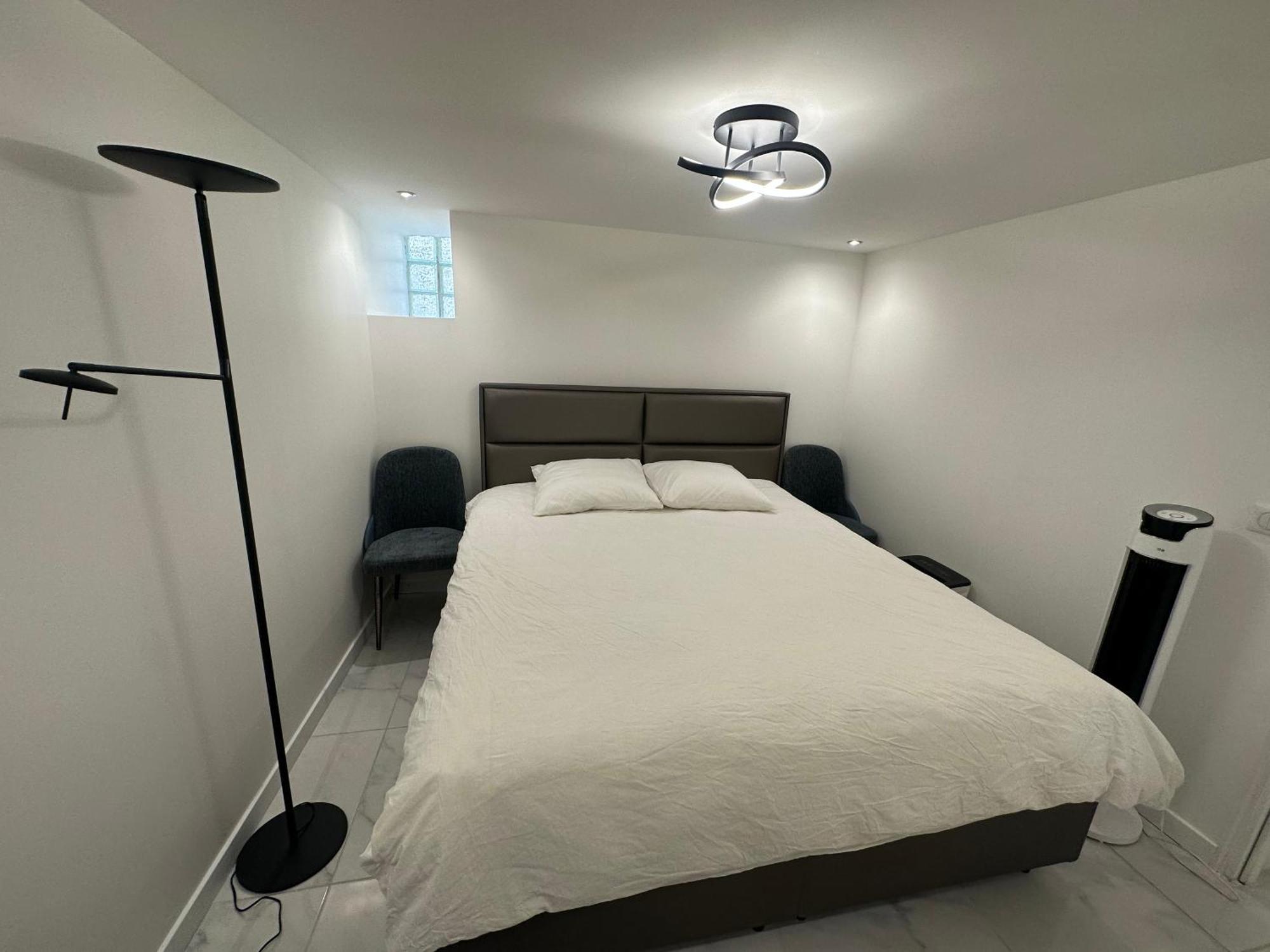 Appartement Calme Moderne Proche De Disneyland Wifi & Cafe Gratuit & Arrivee Autonome ブシー・サン ・ジョルジュ エクステリア 写真