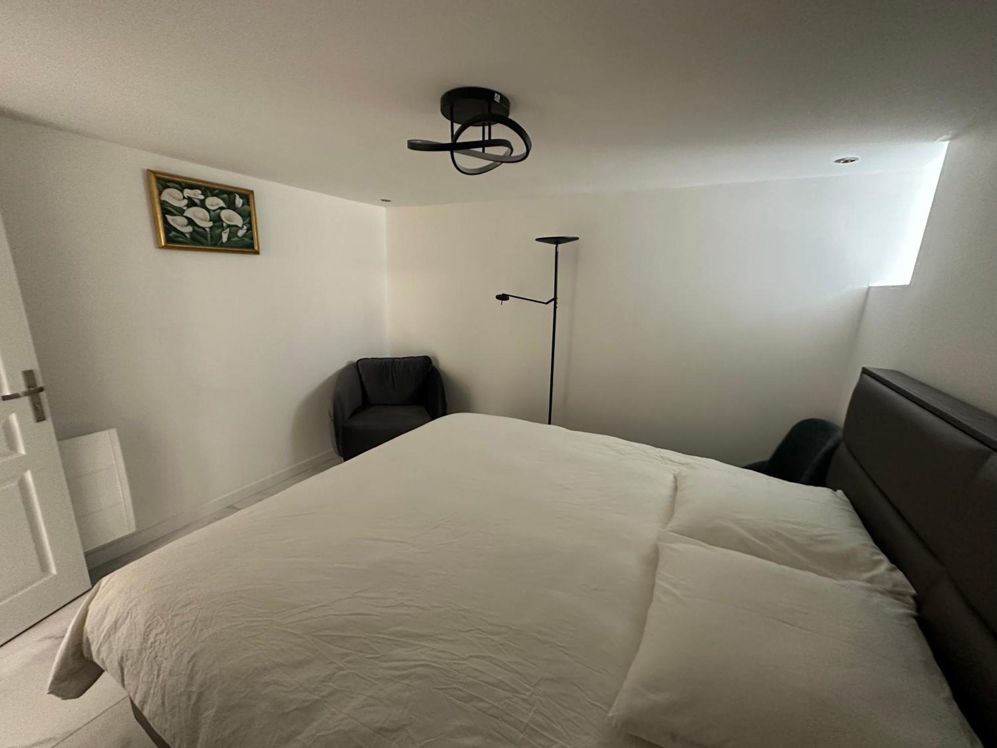 Appartement Calme Moderne Proche De Disneyland Wifi & Cafe Gratuit & Arrivee Autonome ブシー・サン ・ジョルジュ エクステリア 写真