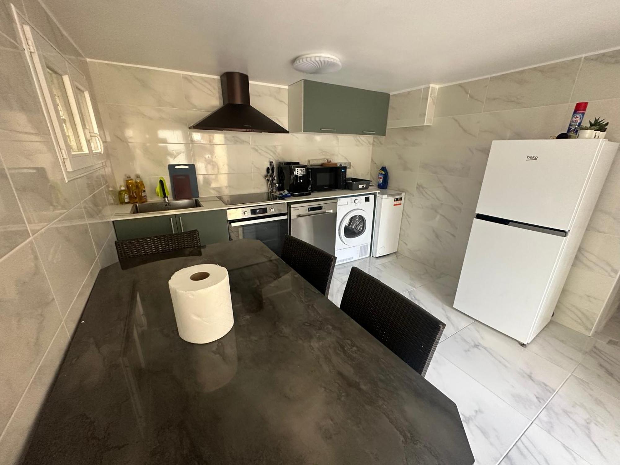 Appartement Calme Moderne Proche De Disneyland Wifi & Cafe Gratuit & Arrivee Autonome ブシー・サン ・ジョルジュ エクステリア 写真